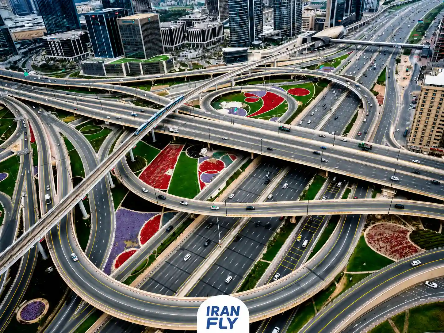 بهترین منطقه های اقامت در دبی؛ کجا هتل بگیریم؟ دیره، مارینا یا داون تاون؟